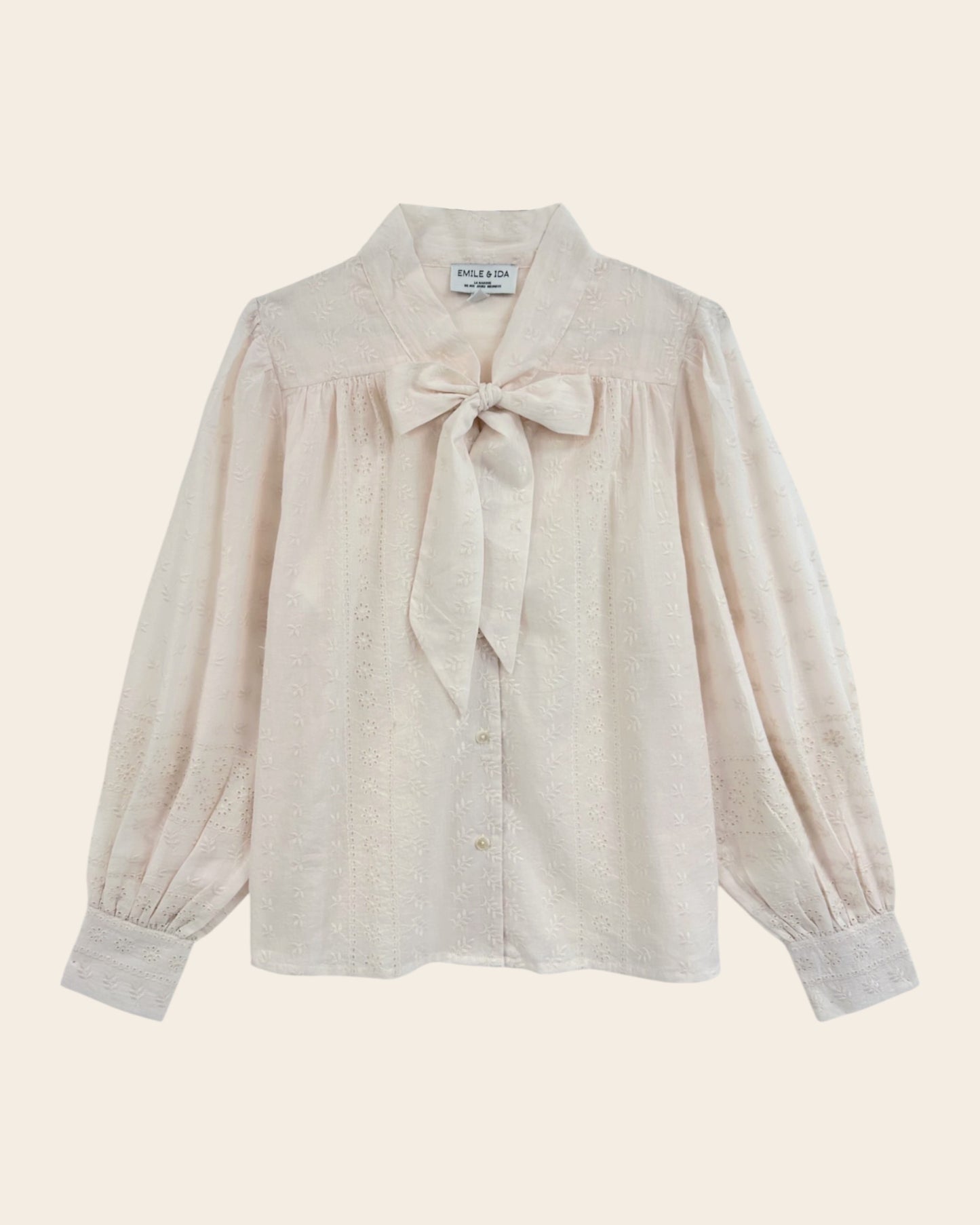 Blouse - Broderie anglaise col lavallière crème