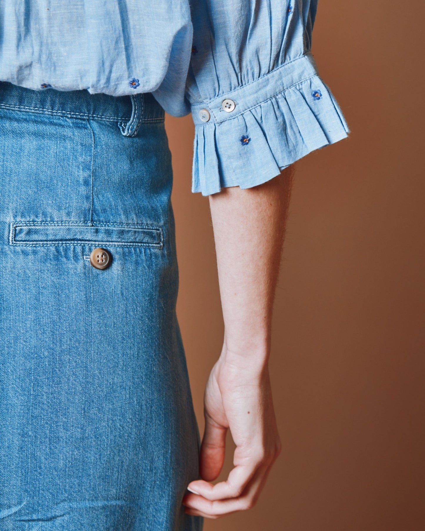 Blouse - Brodée fleurs khadi bleu