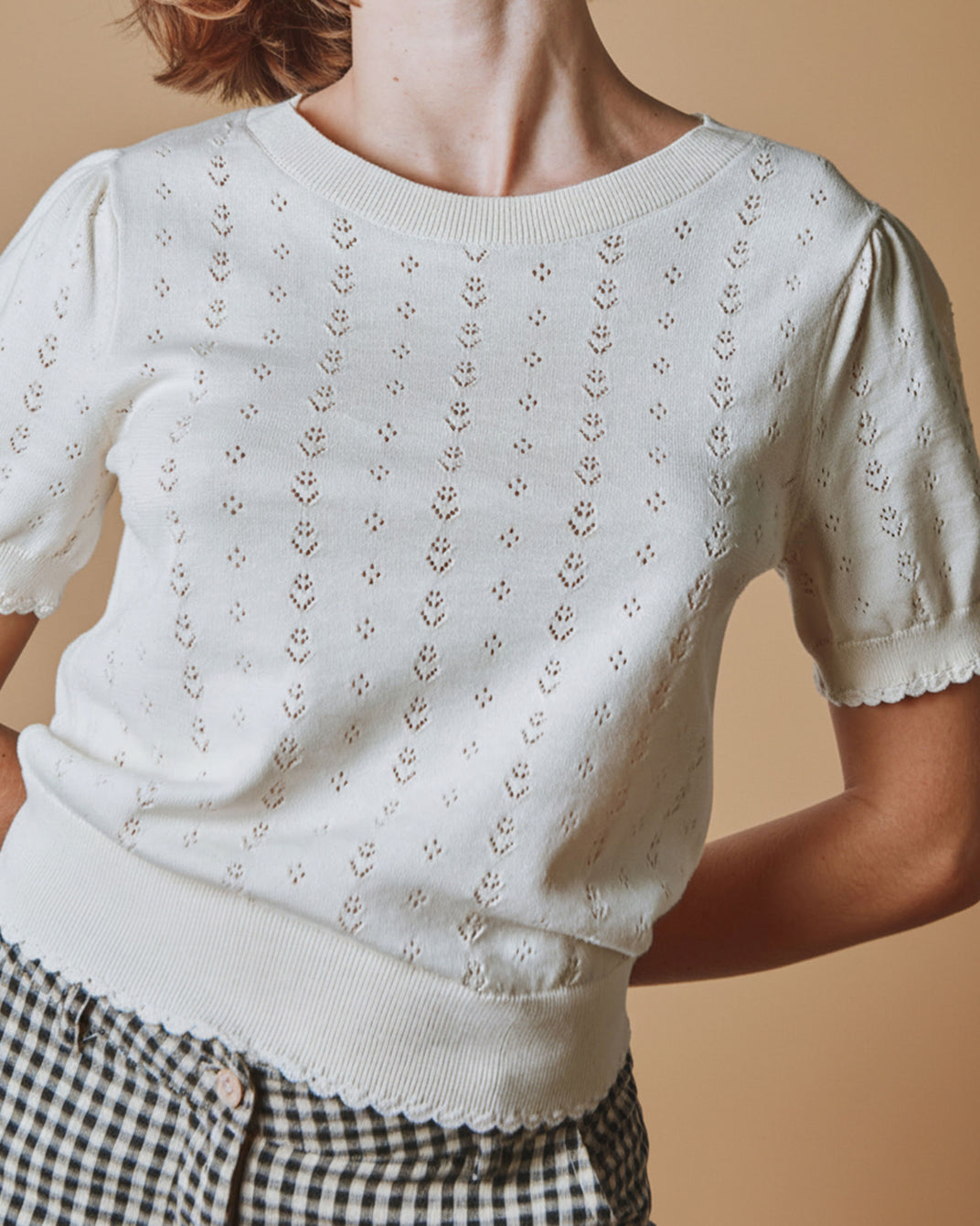 Pull - Ajouré fleurs crème