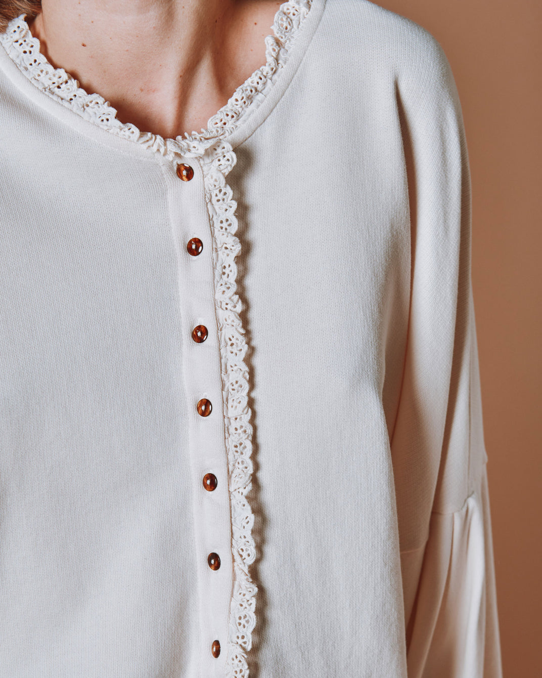 Sweat - Broderie anglaise crème