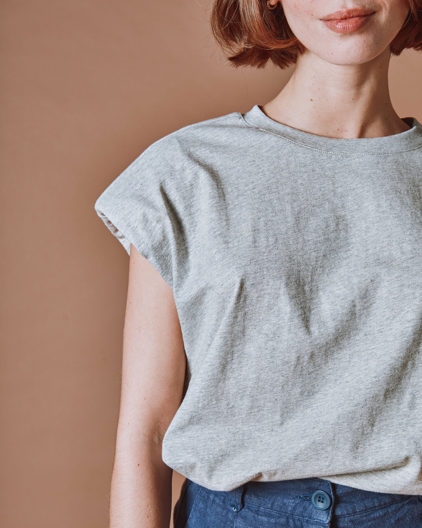 T-shirt - Épaulettes gris chiné