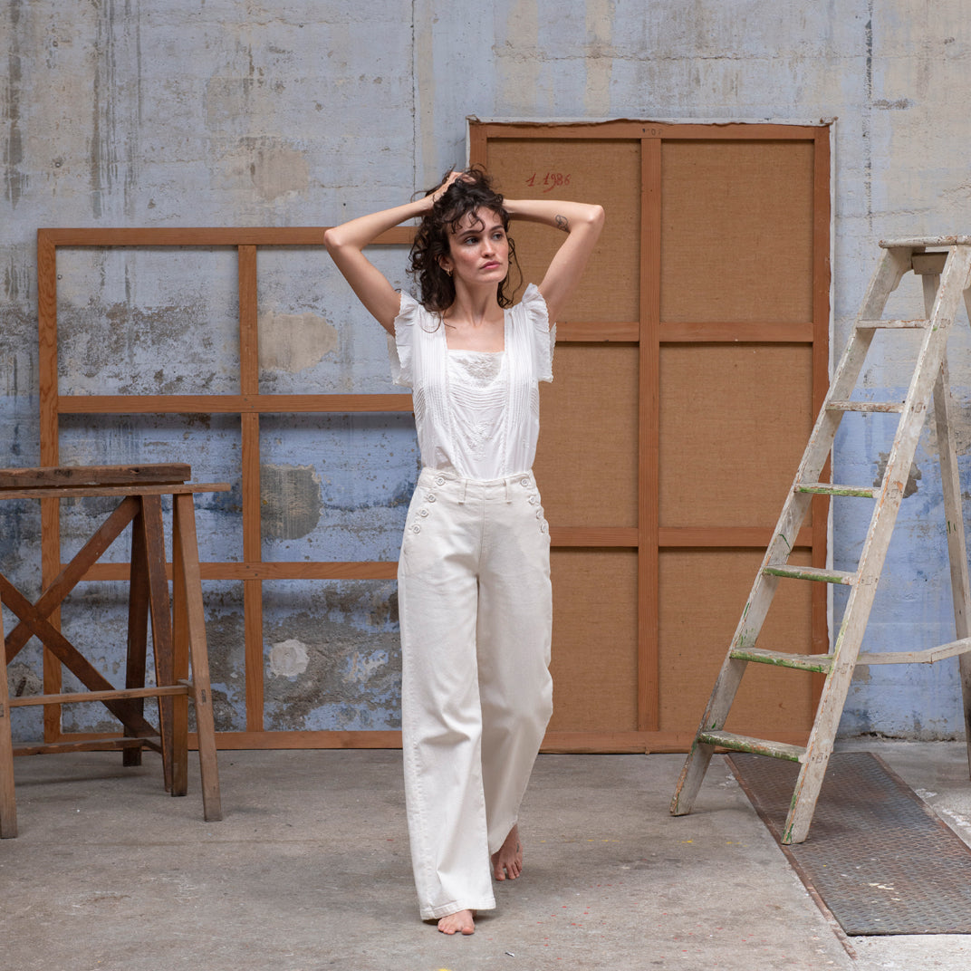 Ecru stretch denim bridge pants