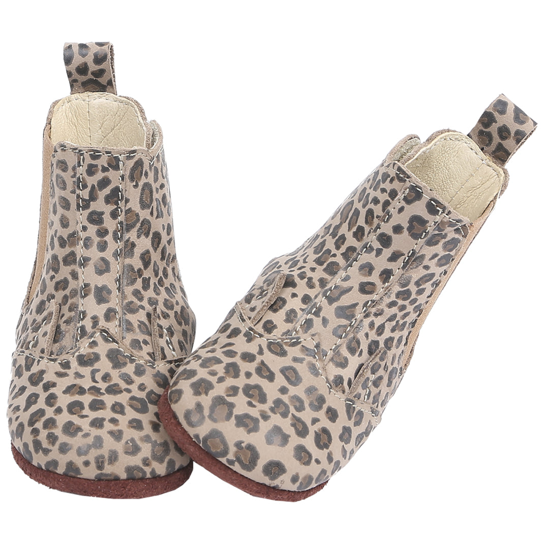 bottines de marche bebe en cuir leopard