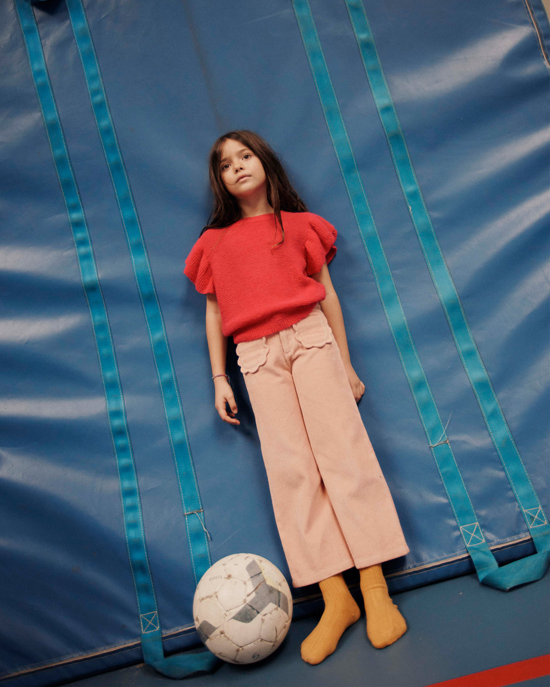 Pantalon poches fleurs velours pivoine