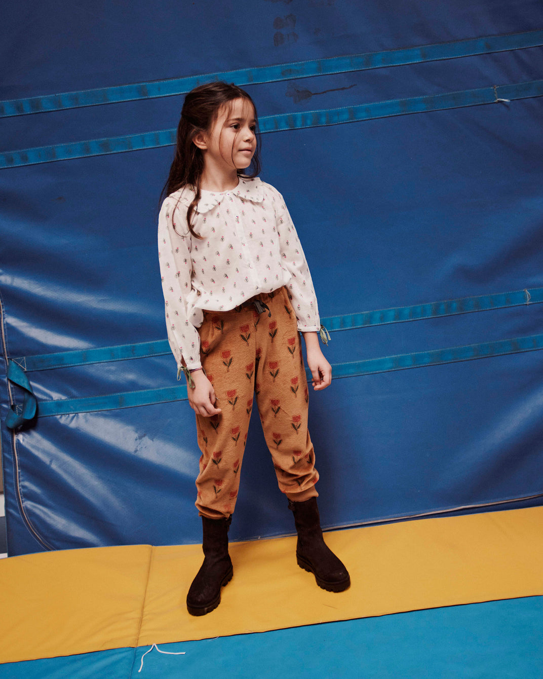 Jogger tulipe joyeuse velours marron